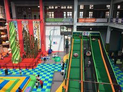 -蒙特利亲子乐园