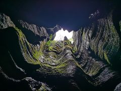 -梭布垭石林景区