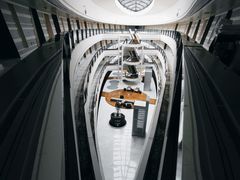 -上海滴水湖皇冠假日酒店