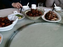 -秦臻海鲜农家乐(奉贤店)