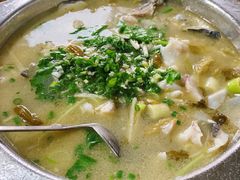 -廖哥泡椒兔(峨眉店)