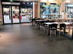 大堂-麦当劳(庐山服务区店)