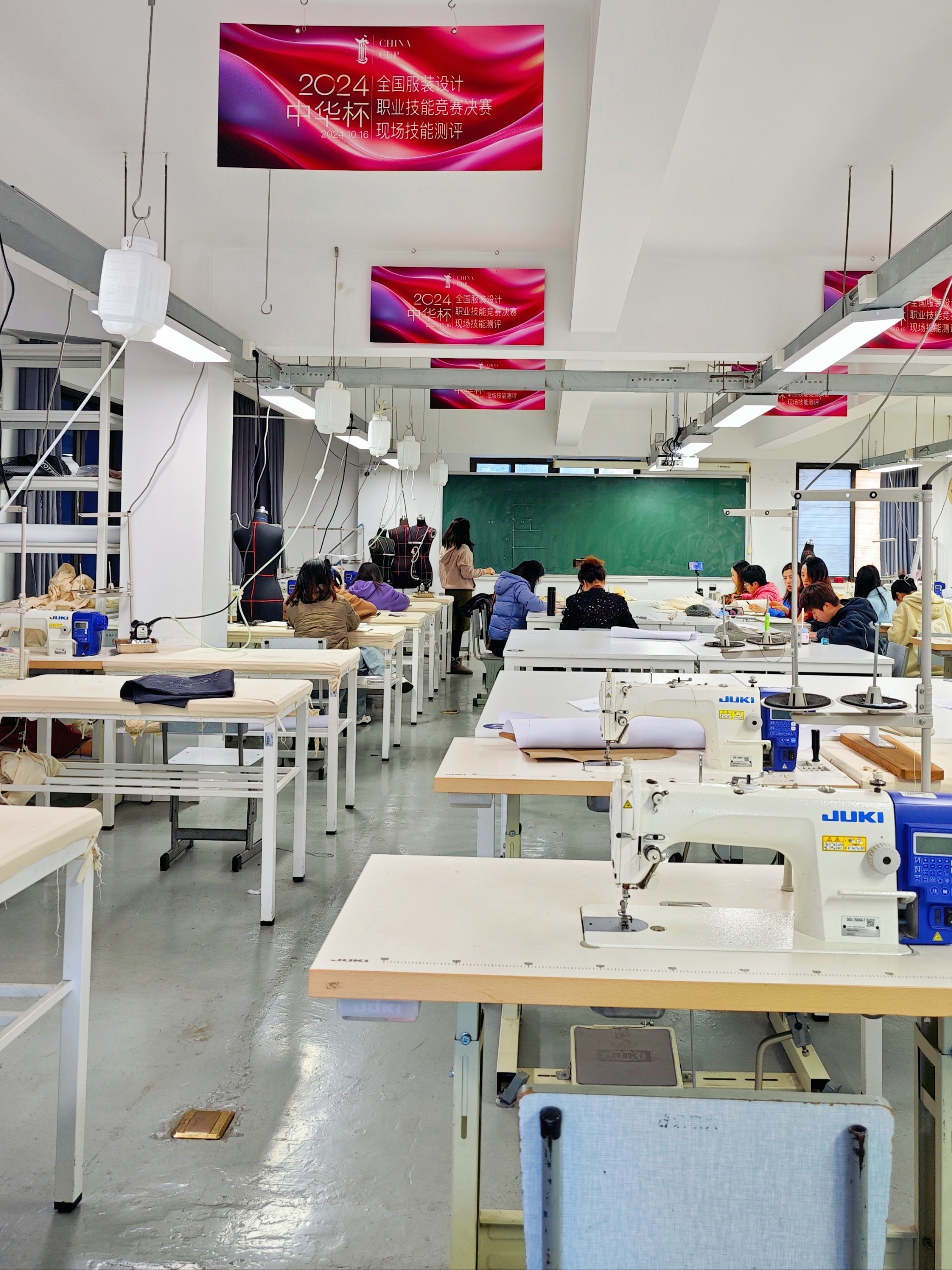 只有服装人才懂这学校的含金量