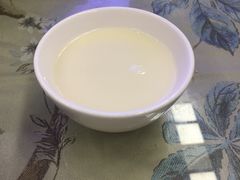 -渝之汇牛肉豌杂面