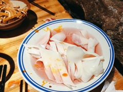 -周小明火锅(黑金冠社区店)