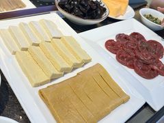 -皇城老妈·大连海鲜火锅(港湾店)