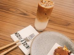 -玲婧胡同·生日蛋糕·餐厅(嘉里城店)