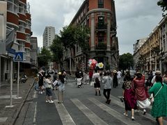 -巴公房子