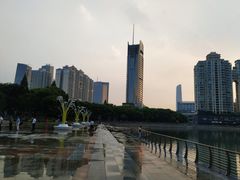 -西北湖绿化广场