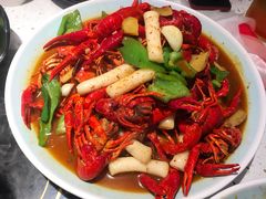 黄焖小龙虾-沪小胖·小龙虾(八佰伴店)