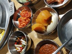 小菜-姜虎东白丁烤肉(恒隆广场店)