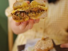 -Catch Bagel(芳草地店)