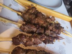 -鸣记脆皮烤鱼(三八广场店)