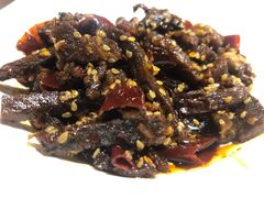 麻辣牛肉-李子坝梁山鸡(北碚万达五鸡哥店)