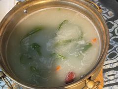上汤斑鱼锅-慢丽江·云南野生菌土鸡锅(付家庄店)