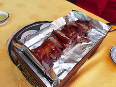 -东方之猪四更烤乳猪(金垦总店)