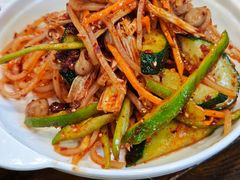 -韩风烤牛肉冷面店