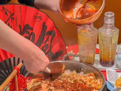 -黄记煌三汁焖锅(新佳丽江汉路店)