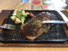 -必胜客(机场路店)