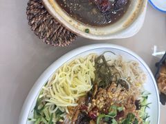 -老码头黑皮肘子锅包肉(文政街店)