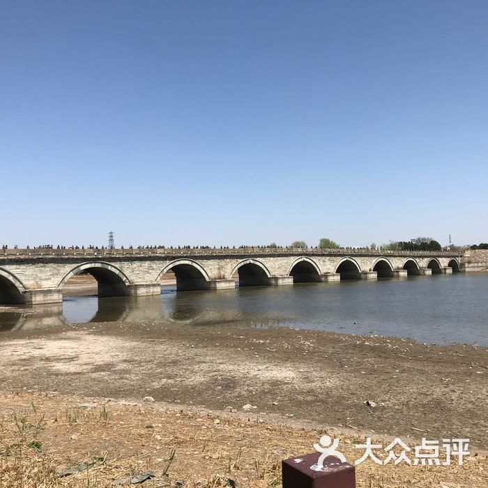 晓月湖公园图片