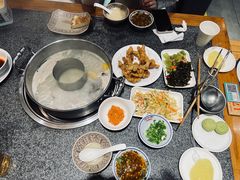 -江小渔鲜鱼火锅(应天西路店)