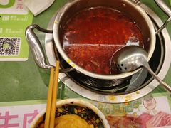 -一围肥牛小火锅(高铁吾悦店)