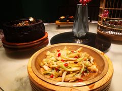 -佬麻雀·新湘菜(珠海金发购物中心店)