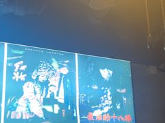 -荒岛实景沉浸密室(江汉路1店)