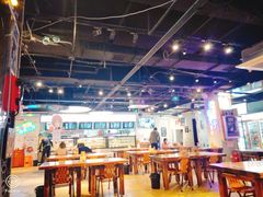 大堂-马路牙子地桌烤肉(工体店)