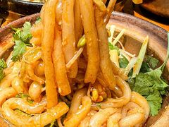 -有红鸡毛店·砂锅菜(抚琴夜市店)
