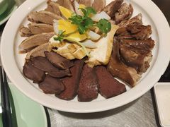 -潮界(LU·ONE凯德晶萃广场店)