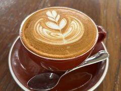 -ROAST coffee & eatery