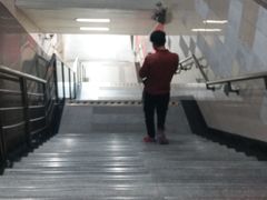 -中山北路(地铁站)