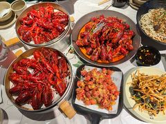 -巴厘龙虾·榜首油焖大虾(音乐学院·沿江酒馆店)