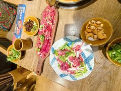 -贵厨酸汤牛肉(小十字店)