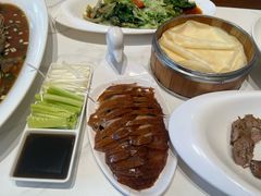 -梅利汴京烤鸭•开封豫菜地标店(东大街店)