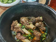 -茸梅路右拐龙虾-农家菜(松江店)
