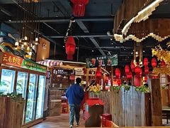 -老滇山寨•云南特色菜•地方菜•民族风情歌舞表演(金碧店)