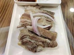 -清真·玛丽亚新疆菜主题餐厅(浙江中路店)