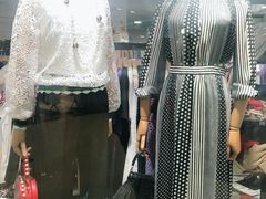 -广州白马服装市场