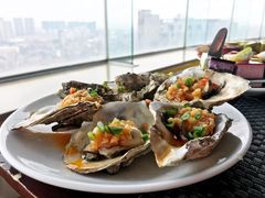 -荣誉国际酒店-云顶旋转餐厅