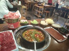 -黔有有贵州酸汤夺夺粉火锅(五味十字店)