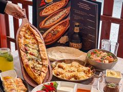 -Efes Turkish & Mediterranean Cuisine 艾菲斯餐厅(陆家嘴店)