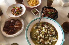 Home-style Sour Cabbage and Perch
