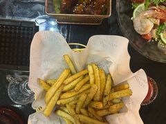 -Let'sBURGERplus·非常创意汉堡(三里屯店)