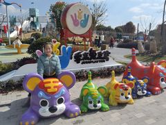 -季高兔窝窝亲子园(上海薰衣草公园店)