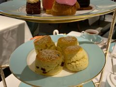 -The Diamond Jubilee Tea Salon at Fortnum & Mason