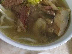 -华威达牛庄(黄埔大道西店)
