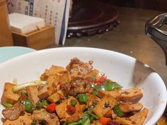 -老灶房-四川土菜(铁牛广场店)